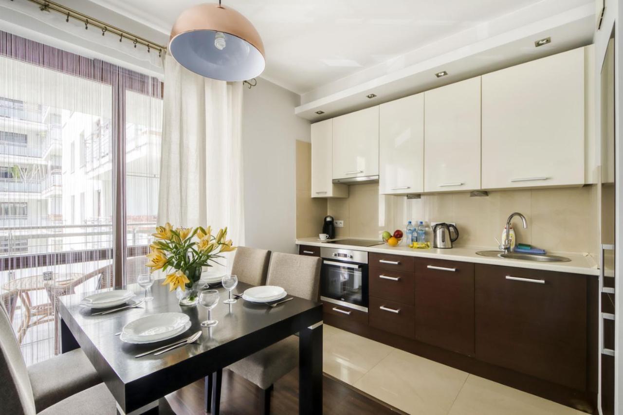 Mg Apartments Gieldowa Варшава Экстерьер фото