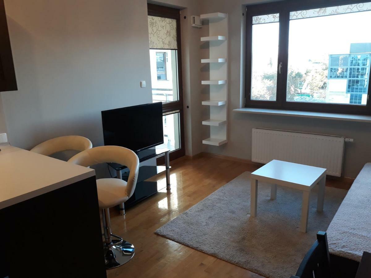 Mg Apartments Gieldowa Варшава Экстерьер фото