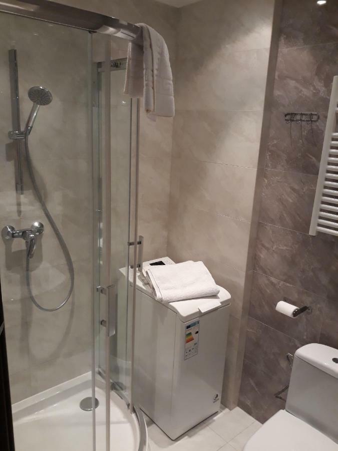Mg Apartments Gieldowa Варшава Экстерьер фото